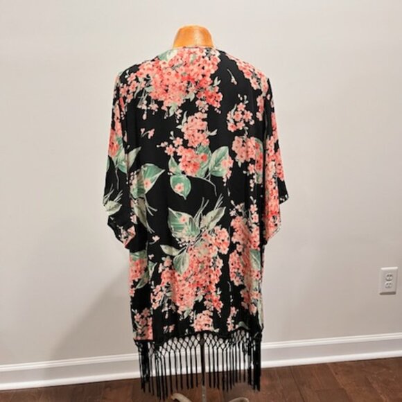 Janette Plus Kimono Women's Size OS Floral Whimsical Fringe Boho - Picture 2 of 5